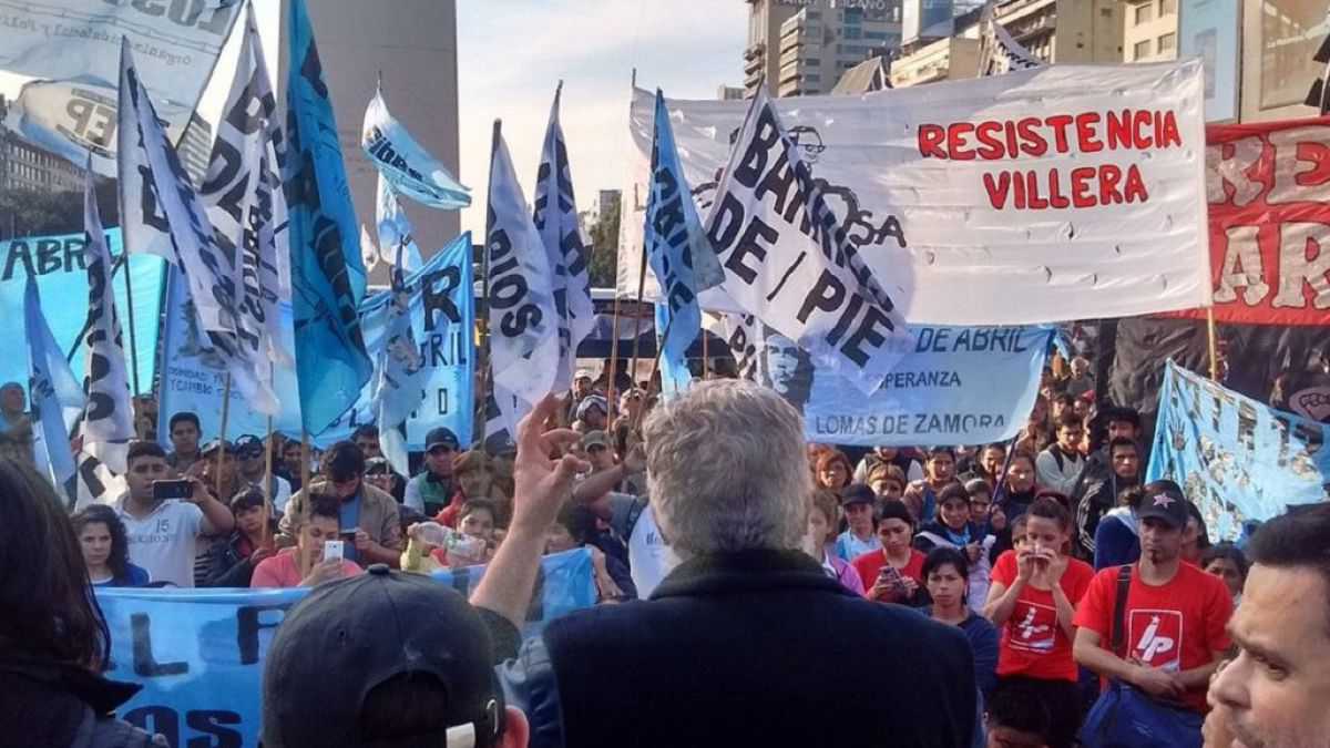 altText(Organizaciones populares marchan este jueves a Plaza de Mayo a repudiar el acuerdo con el FMI)}