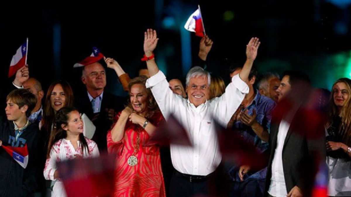 altText(Chile: la aprobación popular del magnate Sebastián Piñera cae en picada)}