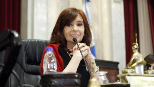 Convocan a un encuentro en plaza de Caballito en apoyo a CFK