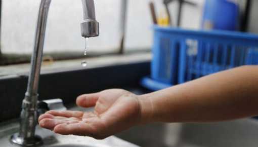 No hay agua en La Plata por un incendio 