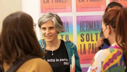 Campaña 'Hermana soltá el reloj': mujeres que se arrepintieron de ser madres