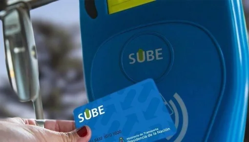 El gobierno quiere aumentar 250% el boleto mínimo de colectivo en febrero