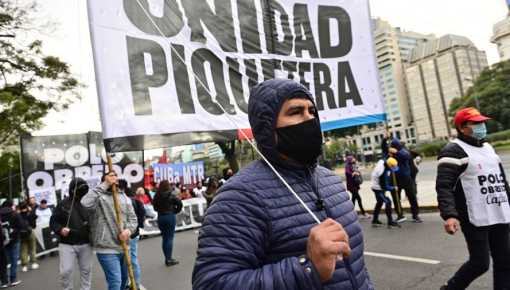 Unidad Piquetera marchó en reclamo de un salario mínimo de 110 mil pesos