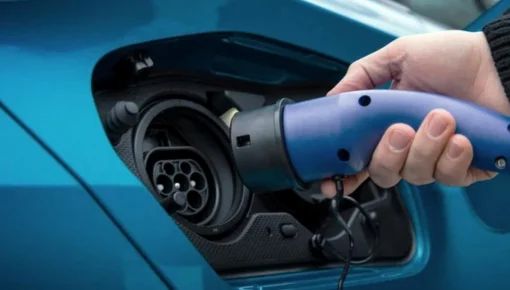 El Gobierno impulsa la producción nacional de vehículos eléctricos