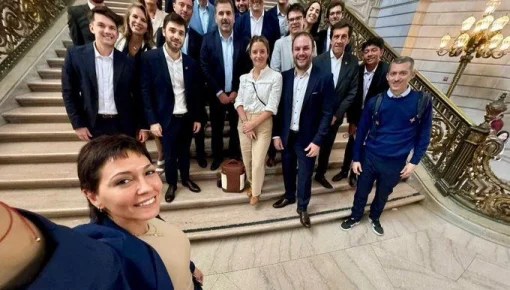 Mayra Mendoza, Ritondo y De Loredo: el origen de una foto polémica