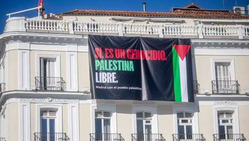 Almodóvar y 300 artistas se manifestaron por las infancias masacradas en Gaza