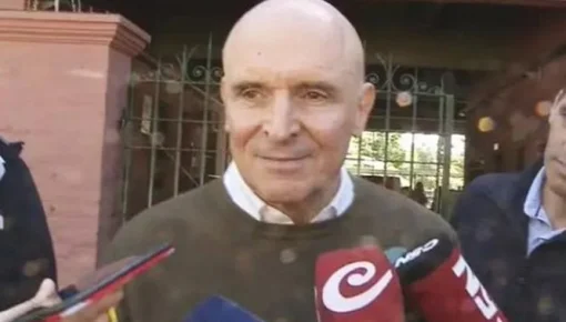 Reapareció Espert y fue a votar a la misma hora que Santilli