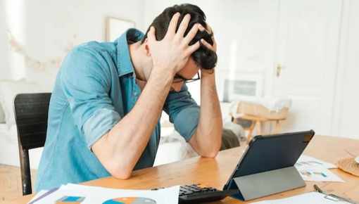 Familias endeudadas: la morosidad alcanzó su nivel más alto en más de 20 años