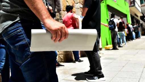 La pérdida de empleo registrado se profundiza