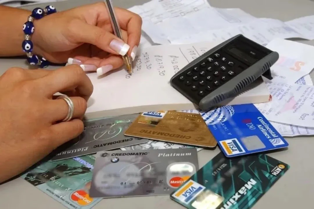 El sueldo no alcanza: 8 de cada 10 argentinos dicen perder contra la inflación